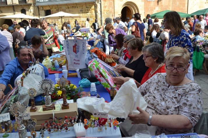 Encuentro de encajeras y concierto de pasodobles, esta mañana