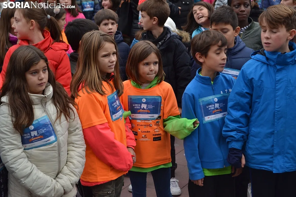 Foto 15 - FOTOS Y V&Iacute;DEO: 500 ni&ntilde;os sorianos bailan para mandar toda su energ&iacute;a a Iv&aacute;n