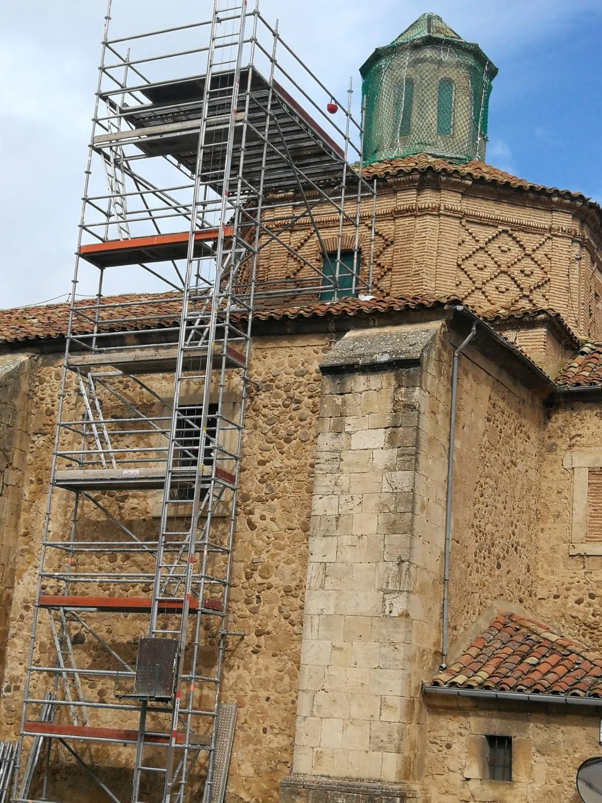 Obras en San Pedro de Almazán.