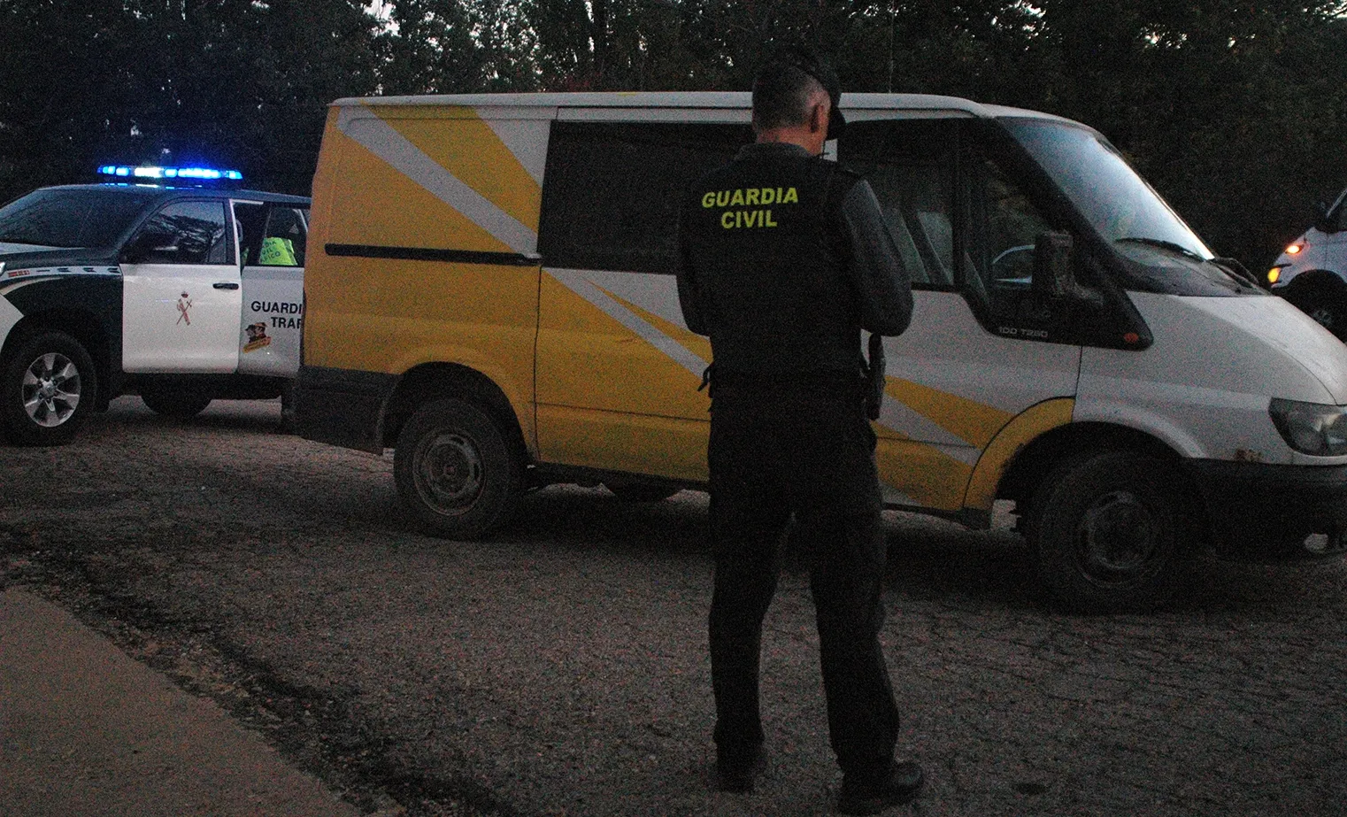 Un control al atardecer por agentes de la GC en la provincia. /GC