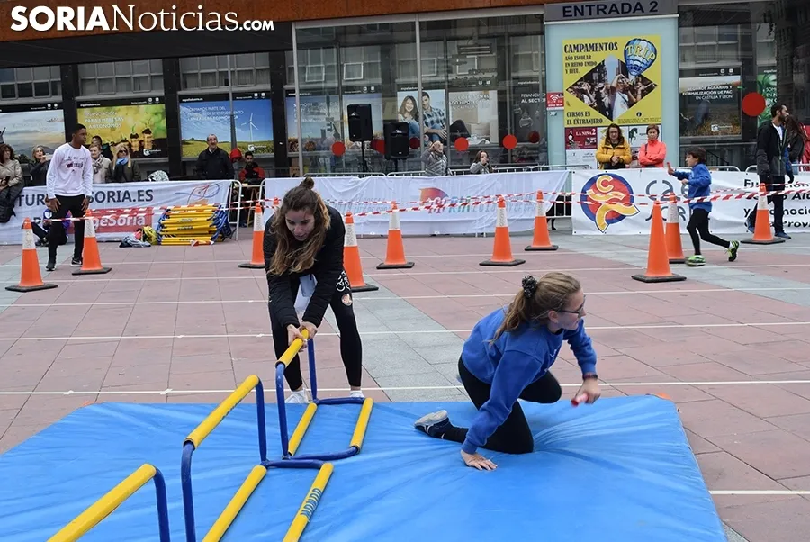Foto 11 - El CAEP lleva el atletismo al centro de Soria