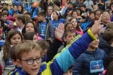 Foto 4 - FOTOS Y V&Iacute;DEO: 500 ni&ntilde;os sorianos bailan para mandar toda su energ&iacute;a a Iv&aacute;n