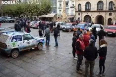 VII Spain Classic Raid, ante el Ayuntamiento de Soria. /SN