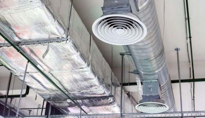 Sistema de climatización en una industria. 