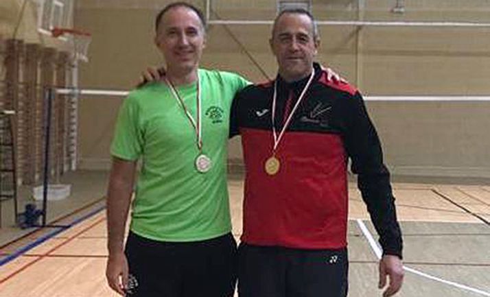 Martínez (izda.), con el ganador, Héctor Tobar. 