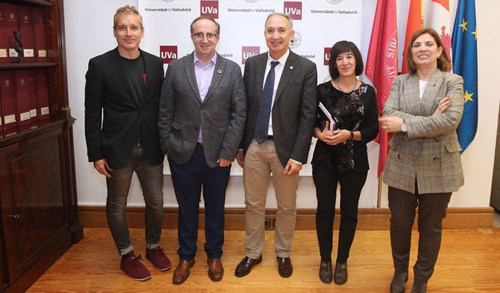 De izquierda a derecha: Luis Carlos Martínez, Ignacio Molina, Antonio Largo, Helena Castán y María Ángeles Sobaler. 