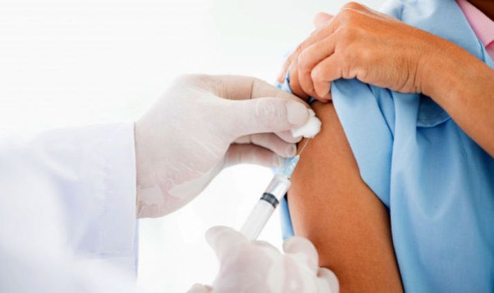 La Junta destina más de 400.000 euros a la compra de vacunas para la difteria, el tétanos y la neumonía