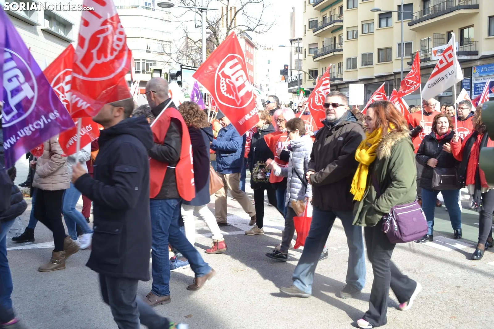 Una imagen de la concentración ante la sede de la Junta en la capital soriana. /SN