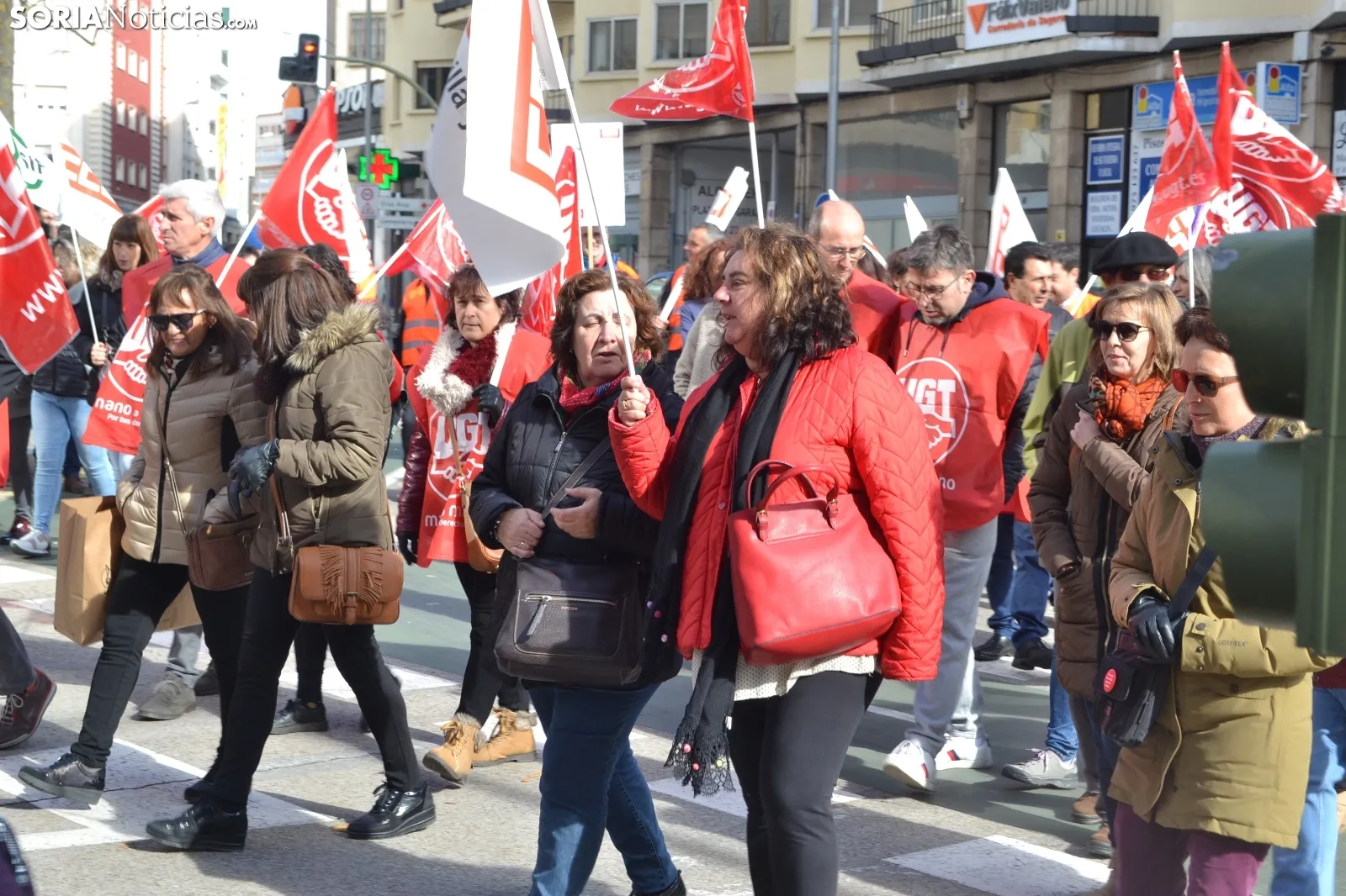 Una imagen de la concentración ante la sede de la Junta en la capital soriana. /SN