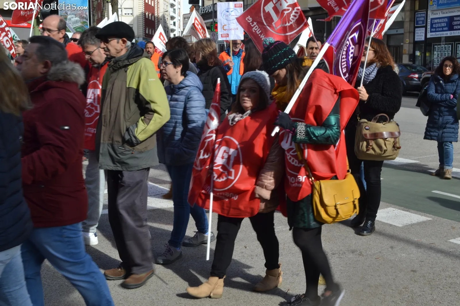 Una imagen de la concentración ante la sede de la Junta en la capital soriana. /SN