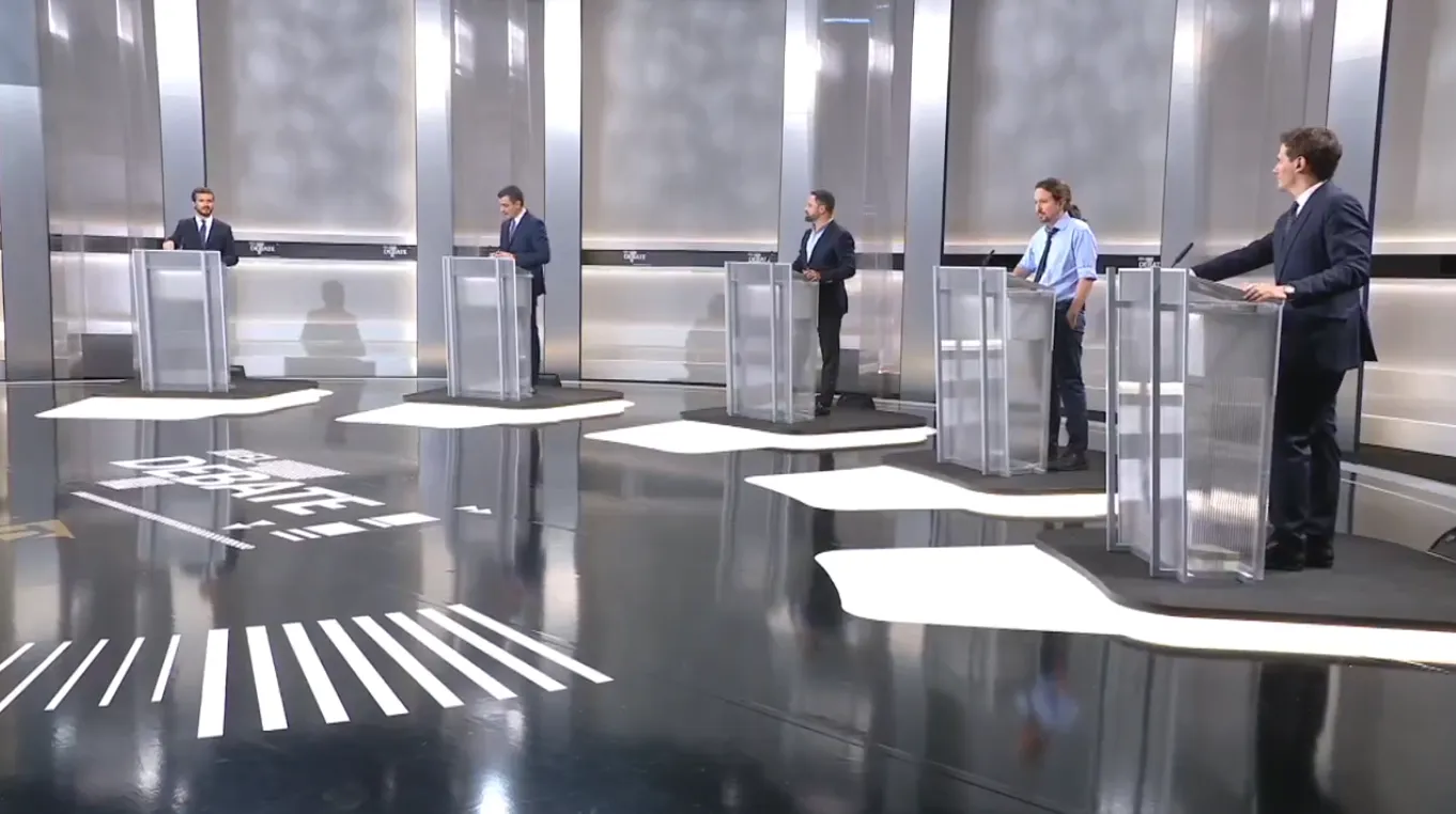 Un frame del debate. 