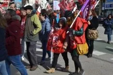 Una imagen de la concentración ante la sede de la Junta en la capital soriana. /SN