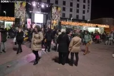 Una imagen de la apertura del tiempo navideño este viernes. /SN
