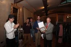 Foto 5 - La Pe&ntilde;a Madridista Alberto Vitoria de &Aacute;greda nombra socio de honor a Antonio Ruiz