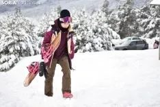 Primer día de nieve en Santa Inés.