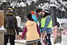 Primer día de nieve en Santa Inés.