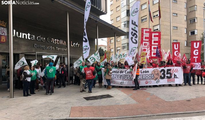 Los sindicatos solicitan a la Junta una propuesta seria de implantación de las 35 horas