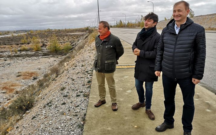Boces, (izda.), García y Leal este lunes en el polígono de Valcorba. 
