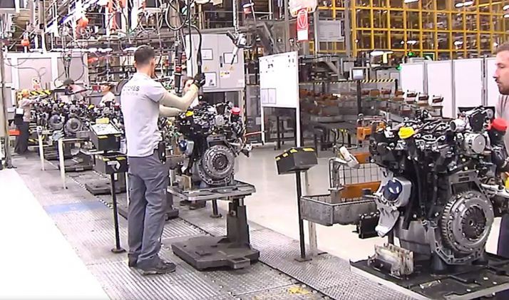 La Junta financia con 530.000 &euro; prácticas no laborales en Renault para titulados en paro a través de la UVa