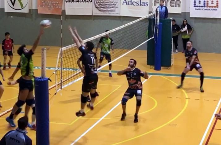 Una imagen del partido. 