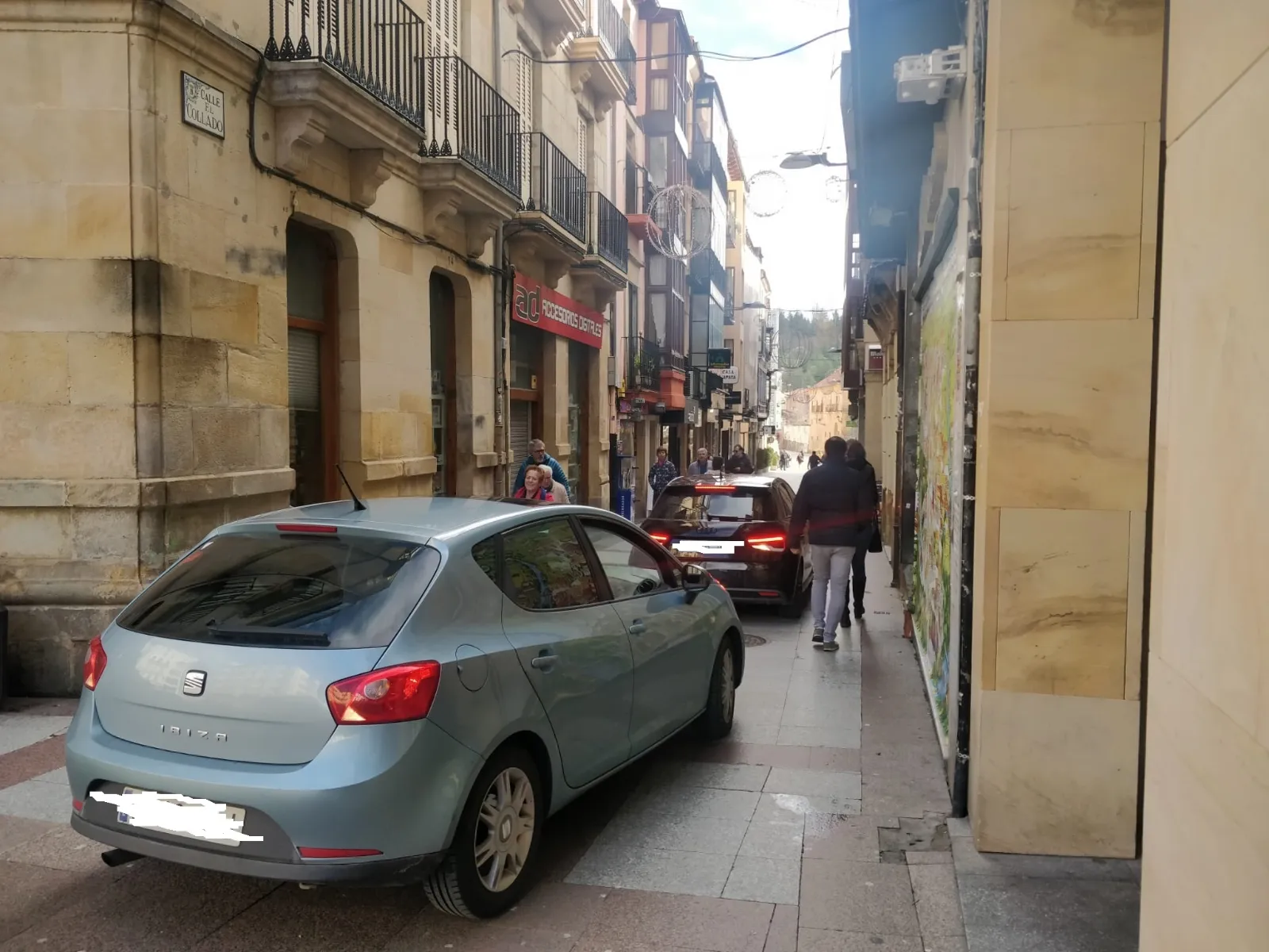 Foto 2 - &lsquo;Barra libre&rsquo; al final del Collado, &lsquo;abierta al tr&aacute;fico&rsquo; durante unos instantes