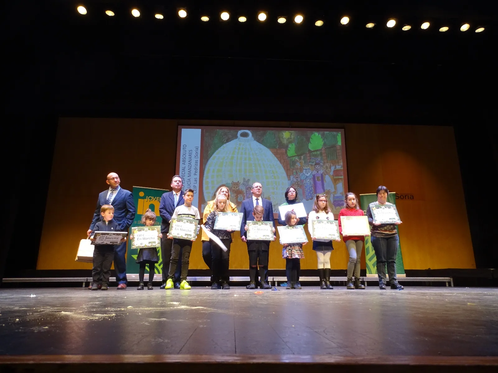 Foto 9 - Estos son los dibujos y los autores ganadores de las pequepostales de Caja Rural