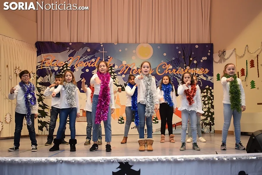Foto 18 - Galer&iacute;a de im&aacute;genes: 11 grupos participan en el VI Concurso Diocesano de Villancicos