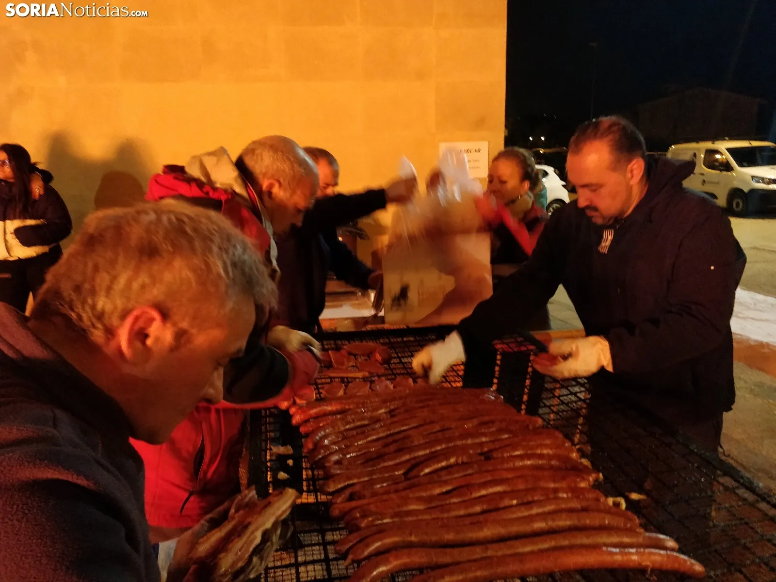 Foto 11 - Golmayo celebra Santa B&aacute;rbara al calor de la hoguera