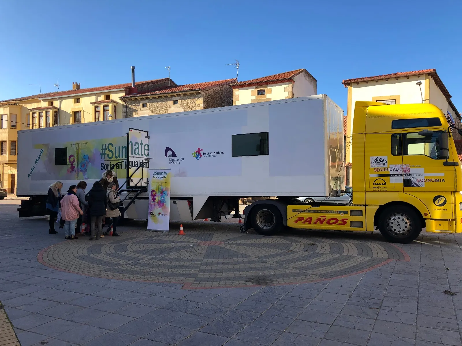 Imagen de la visita en Almarza.