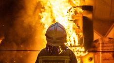 Foto 3 - AMPLIACIÓN: Arde una fábrica en Ágreda