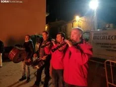 Foto 2 - Golmayo celebra Santa B&aacute;rbara al calor de la hoguera