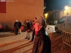 Foto 4 - Golmayo celebra Santa B&aacute;rbara al calor de la hoguera