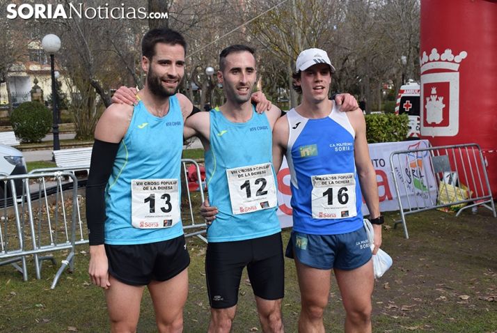 Galería: 600 participantes en la jornada popular del Cross Alameda de Cervantes