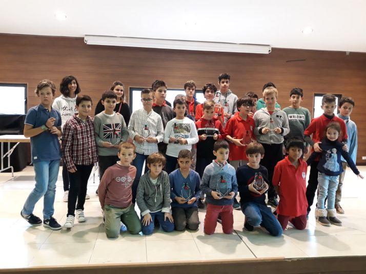 Este sábado, día 21 de diciembre, se ha celebrado el VII Torneo infantil de ajedrez 'Camaretas' en el Centro Cívico de Golmayo.