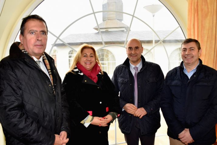 La Escuela Hogar García Royo, en Ágreda, estrena cubierta