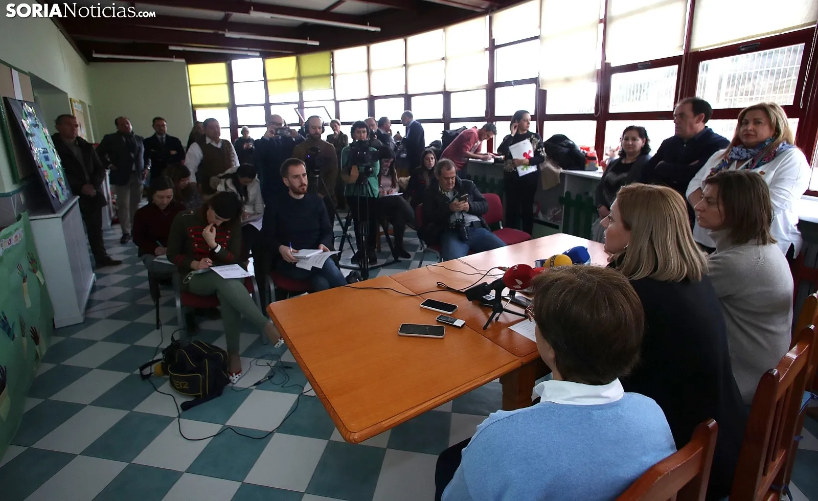 Una imagen de la visita de la consejera a Soria. /SN