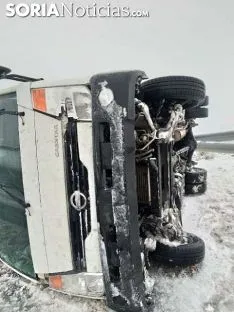 Accidente de un camión en la variante de la A-15 en Ágreda. /SN