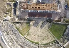 Foto 4 - La restauraci&oacute;n del teatro romano de Clunia, prevista para marzo de 2020