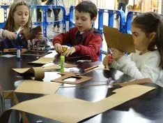 Una imagen del taller de manualidades. /SN