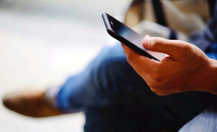 El TS considera delito las ‘llamadas perdidas’ a víctimas de violencia de género si el agresor tiene la prohibición de comunicarse con ella