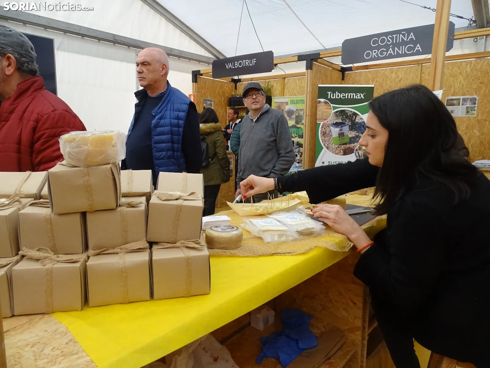 Una imagen de la apertura de la feria este sábado. /SN