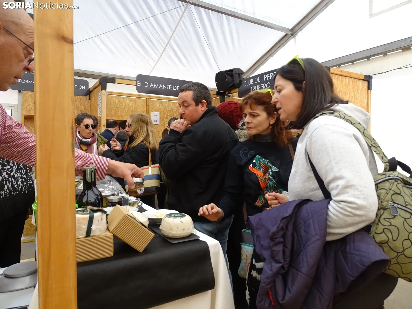 Una imagen de la apertura de la feria este sábado. /SN