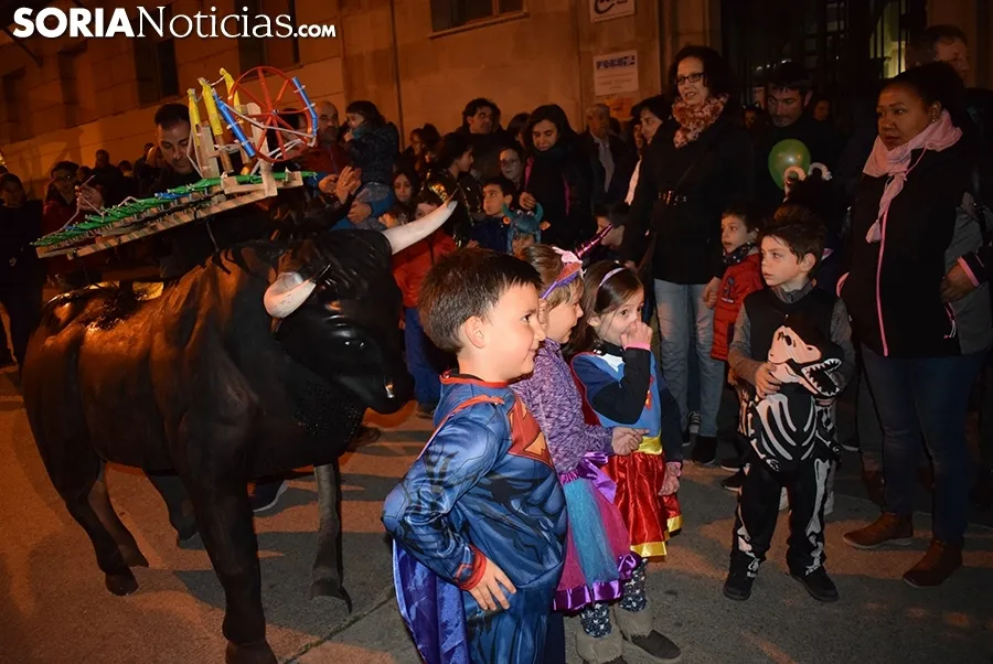 Foto 17 - Galer&iacute;a de im&aacute;genes: el desfile carnavalesco de los m&aacute;s peque&ntilde;os