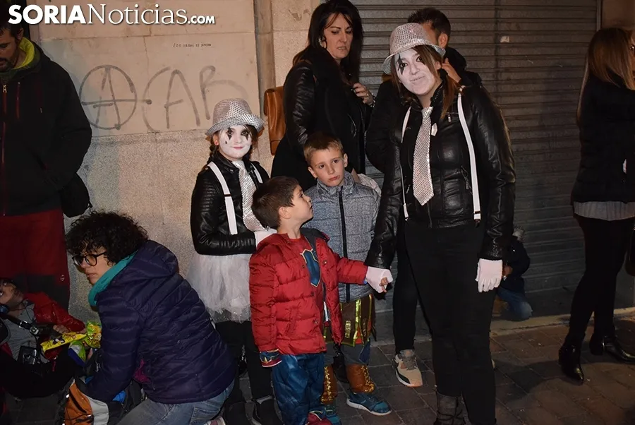 Foto 12 - Galer&iacute;a de im&aacute;genes: el desfile carnavalesco de los m&aacute;s peque&ntilde;os