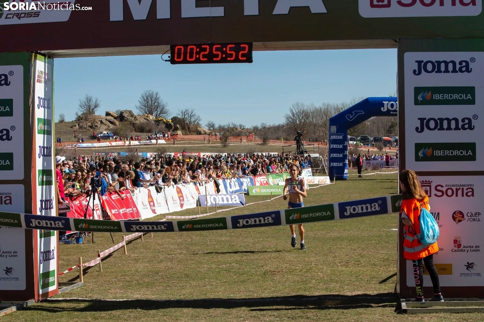 Feminas Absoluto y Sub 23 / María Ferrer