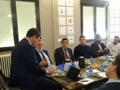 Foto 3 - Cuerva: &ldquo;Para ayudar a las PYMES no hay que perjudicar a las grandes empresas&rdquo;