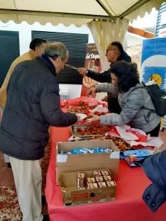 Una imagen del almuerzo solidario del CD Calasanz. /SN