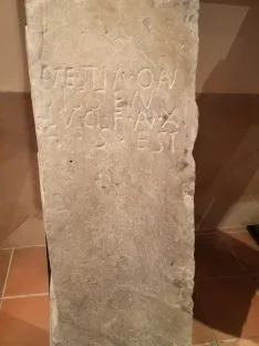 Estelas funerarias