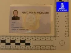 Uno de los efectos incautados. /CNP