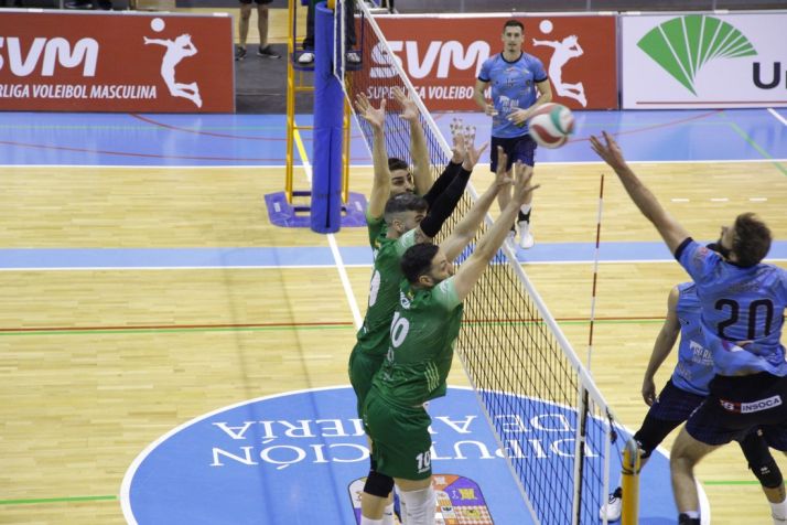 El Río Duero planta cara al Almería aunque no puede evitar la derrota